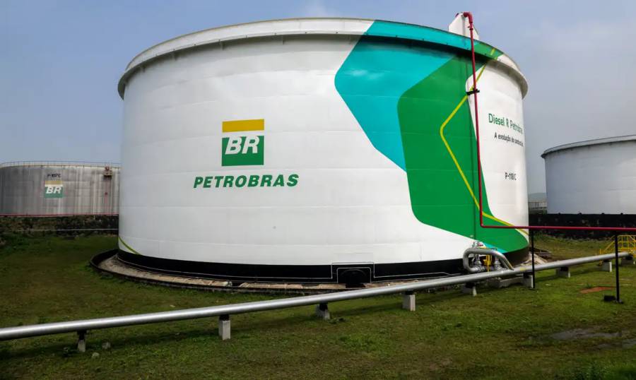 Petrobras reduz preço do diesel para as distribuidoras 2 Petrobras reduz preço do diesel para as distribuidoras 2