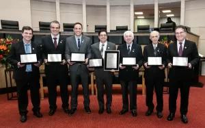 Leia mais sobre o artigo ALESC realiza sessão solene pelos 110 anos da ACIF e destaca papel do associativismo no desenvolvimento de Florianópolis