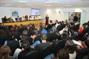 Leia mais sobre o artigo Audiência Pública apresenta diagnóstico para elaboração do Plano Municipal de Saúde 2026-2029