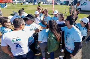 Leia mais sobre o artigo CASAN participa de limpeza na Beira-Mar de São José com o Programa Trato Araújo