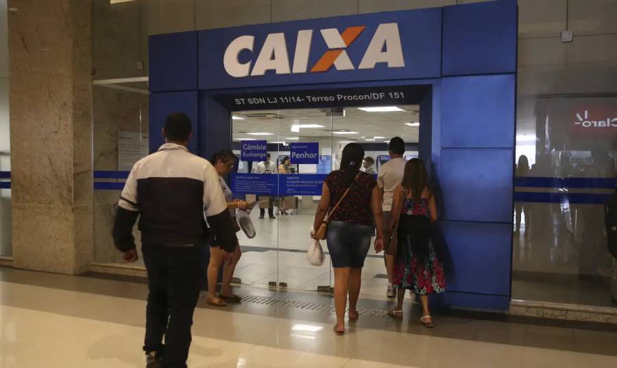 Caixa libera abono salarial para nascidos em julho e agosto 1 Caixa libera abono salarial para nascidos em julho e agosto 1