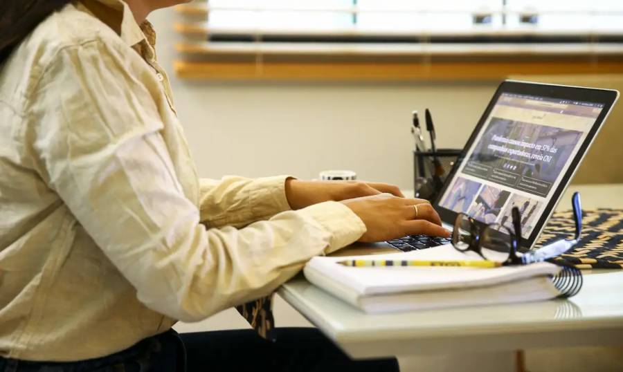 Pesquisa revela condições precárias do trabalho remoto no mundo 1 Pesquisa revela condições precárias do trabalho remoto no mundo 1