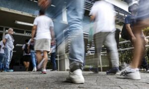 Leia mais sobre o artigo Enade 2025: concluintes devem preencher questionário do estudante