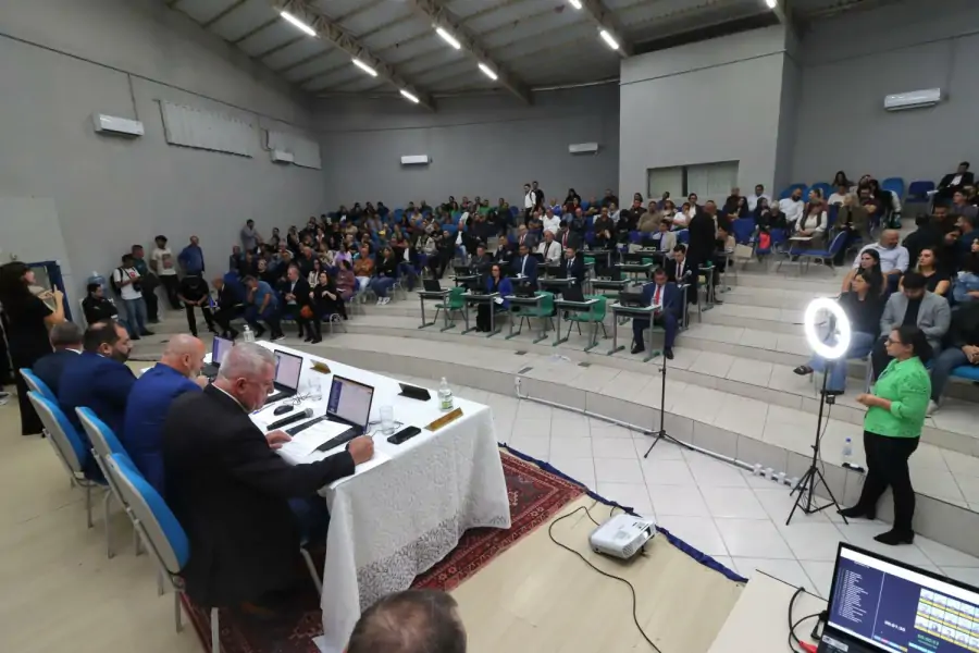 Câmara Municipal retoma sessões itinerantes e leva debate político ao Sul da Ilha 1