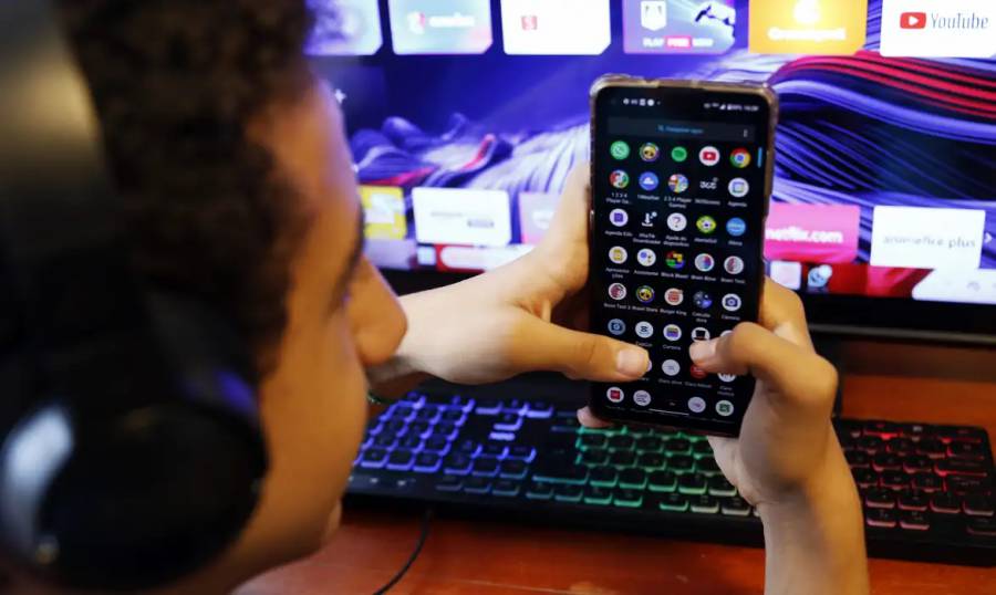 Especialistas alertam que crianças não podem ser "produto" das redes 1