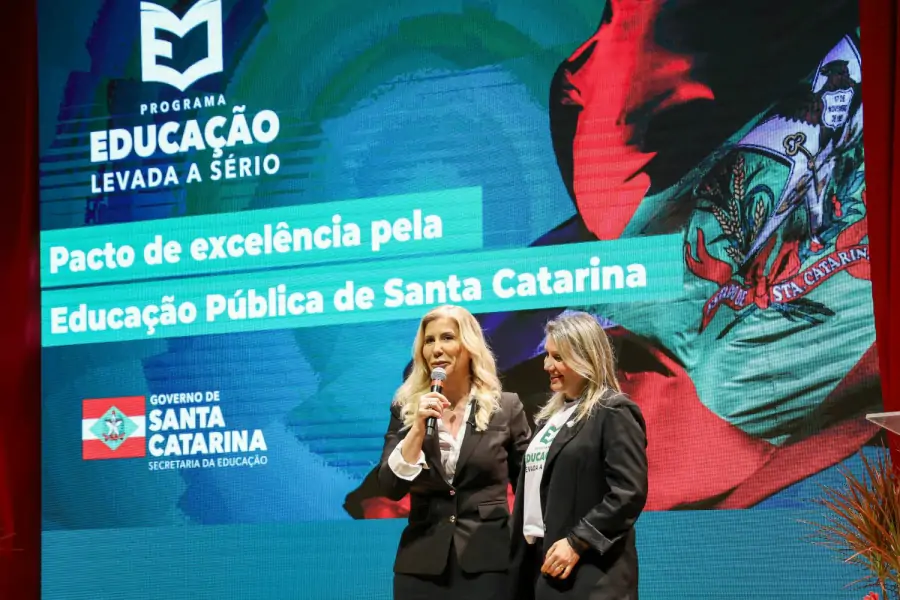 Governo de SC anuncia programa com R$ 4,1 bilhões em investimentos na Educação 1