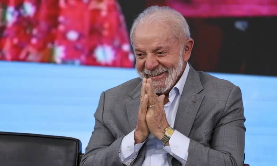 Lula descarta desafiar EUA, mas diz que Brasil não é republiqueta 1