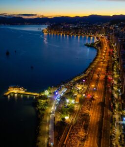 Leia mais sobre o artigo Maratona Internacional de Floripa 2025 movimenta capital neste final de semana