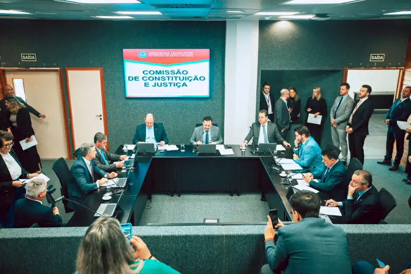 Projeto que normatiza criação e comercialização de animais passa pela CCJ 1