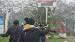 Leia mais sobre o artigo Santa Catarina registra segunda neve do ano e frio intenso deve persistir ao longo da próxima semana