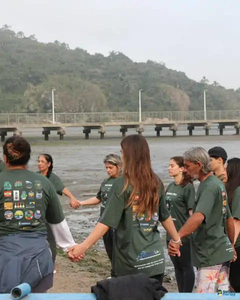 Mutirão de limpeza mobiliza comunidade e reforça a importância da preservação marinha em Florianópolis 7