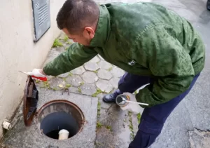 Leia mais sobre o artigo CASAN alerta para riscos de ligações em redes de esgoto inativas