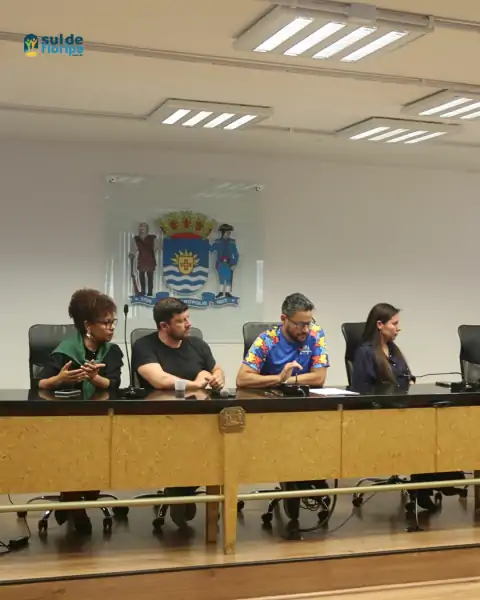 Frente Parlamentar em Defesa do Autismo debate políticas públicas em Florianópolis 9