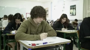 Leia mais sobre o artigo Educação de SC finaliza aplicação dos simulados de avaliação da aprendizagem da rede estadual