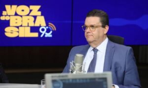 Leia mais sobre o artigo Governo quer reduzir fila do INSS para até 45 dias