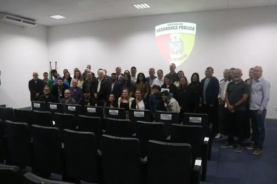 Secretaria dá posse a diretorias de seis Conselhos Comunitários de Segurança de Florianópolis 45