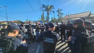 Leia mais sobre o artigo Operação Solo Legal: 32 construções em APP são demolidas em Florianópolis 