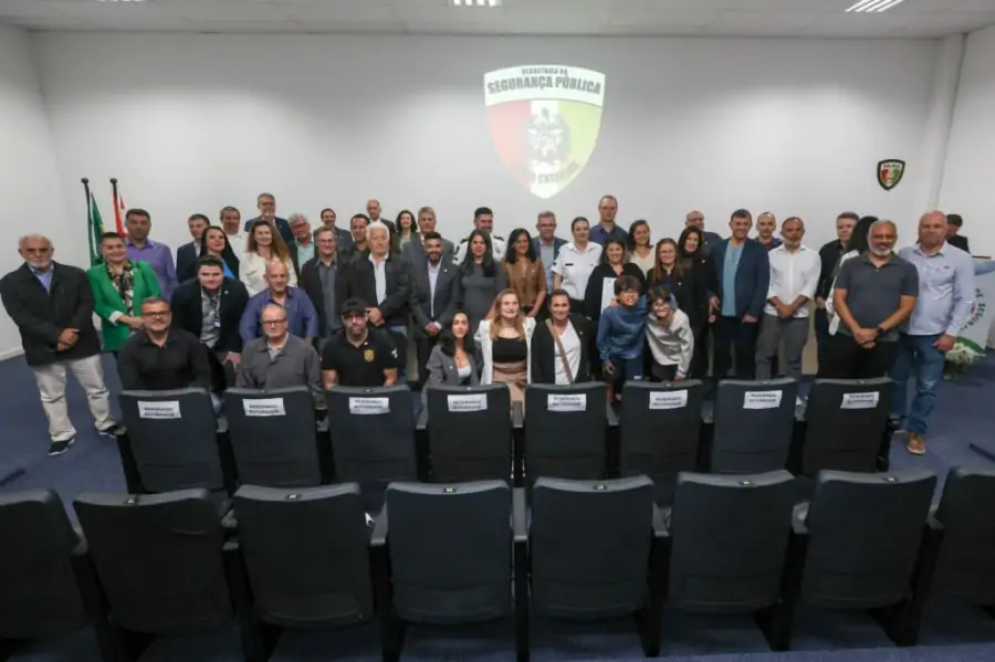 Secretaria dá posse a diretorias de seis Conselhos Comunitários de Segurança de Florianópolis 1
