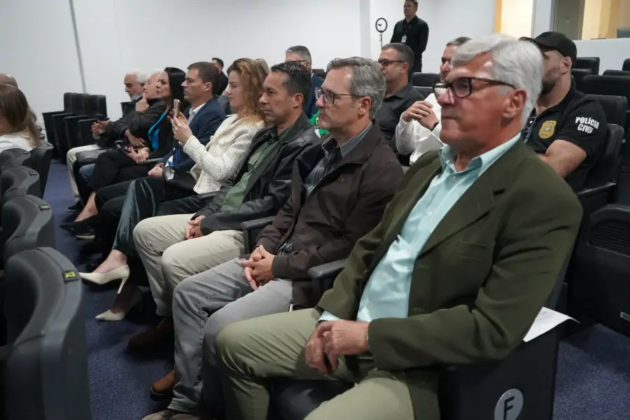 Secretaria dá posse a diretorias de seis Conselhos Comunitários de Segurança de Florianópolis 56