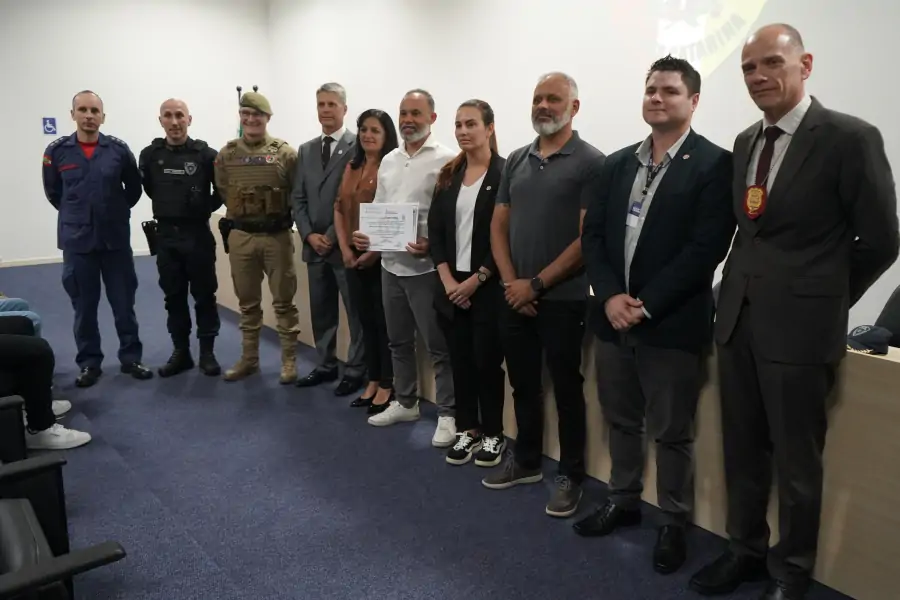 Secretaria dá posse a diretorias de seis Conselhos Comunitários de Segurança de Florianópolis 72