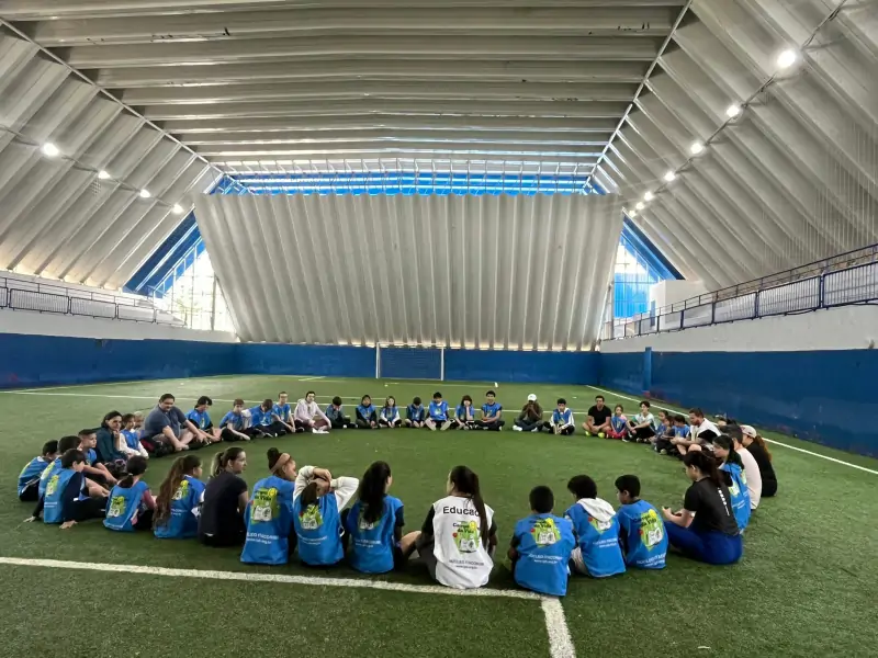 Semana da Família no Instituto Guga Kuerten reforça laços entre esporte e convivência  1