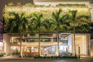 Leia mais sobre o artigo Centro de Florianópolis recebe concerto natalino com Quarteto Catarinas e chegada do Papai Noel