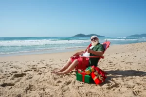 Leia mais sobre o artigo Papai Noel escolheu o destino das férias: será em Floripa