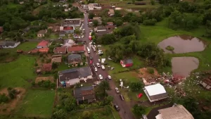 Leia mais sobre o artigo Proteção e Defesa Civil confirma ocorrência de três tornados no Oeste de Santa Catarina