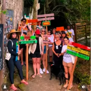Leia mais sobre o artigo Ato na Praia do Matadeiro homenageia Catarina Kasten e reforça o enfrentamento à violência contra a mulher