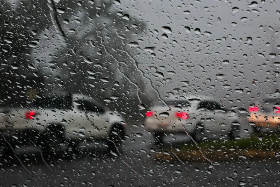 Dezembro começa com chuva e temporais em Santa Catarina 1