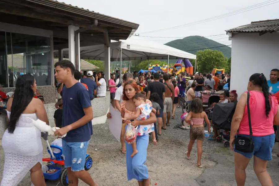 Natal da Tapera reúne comunidade e confirma Festa da Virada na Praia para o dia 31 11