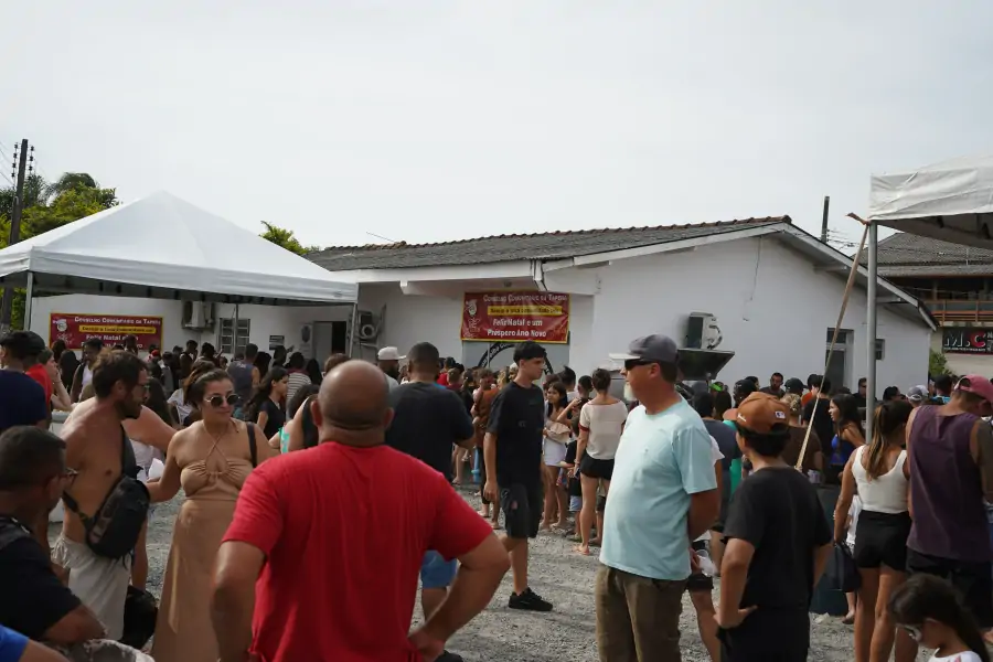 Natal da Tapera reúne comunidade e confirma Festa da Virada na Praia para o dia 31 14