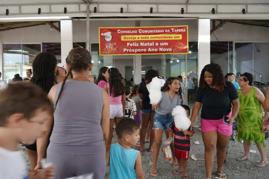 Natal da Tapera reúne comunidade e confirma Festa da Virada na Praia para o dia 31 16