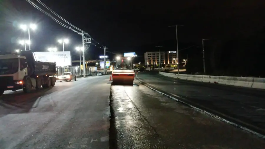 Interdição de pista da SC-401 para obras de triplicação terá alteração de horário a partir desta quinta 1