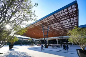 Leia mais sobre o artigo Parceria entre EQI e Floripa Airport inaugura quadra de padel no Boulevard 14/32