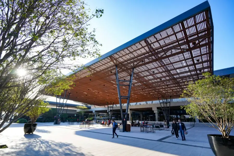 Parceria entre EQI e Floripa Airport inaugura quadra de padel no Boulevard 14/32 1