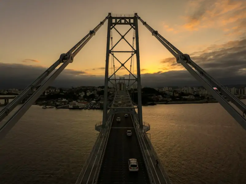 Ponte Hercílio Luz tem alterações de circulação de pessoas e veículos para a virada do ano 1