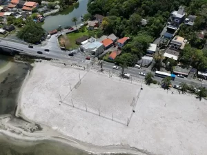 Leia mais sobre o artigo Prefeitura inicia qualificação da nova área de lazer na Barra da Lagoa
