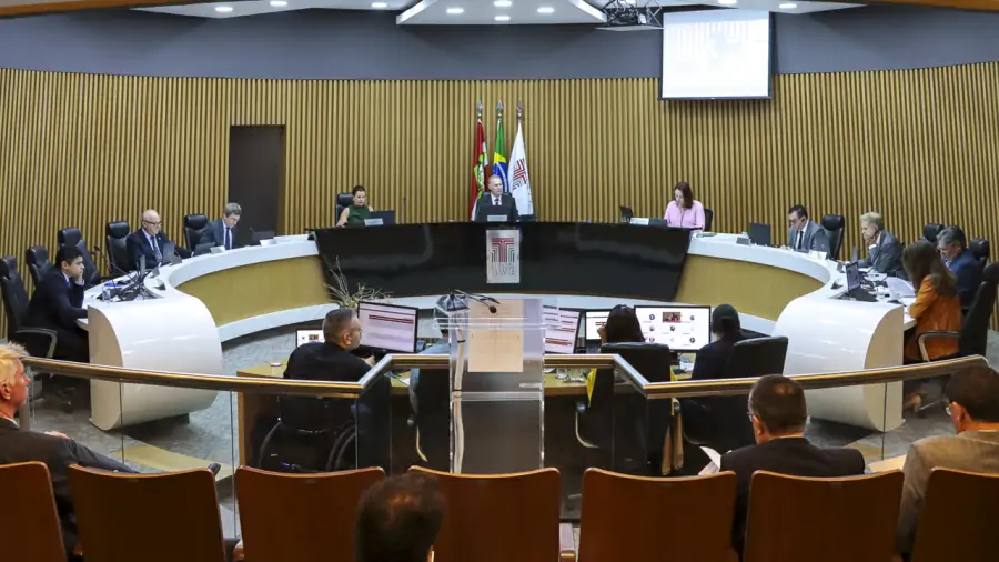 TCE/SC emite parecer prévio pela rejeição das contas de 14 municípios catarinenses relativas ao exercício de 2024 1