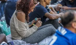 Leia mais sobre o artigo Um em cada cinco brasileiros já usou drogas ilícitas, aponta estudo