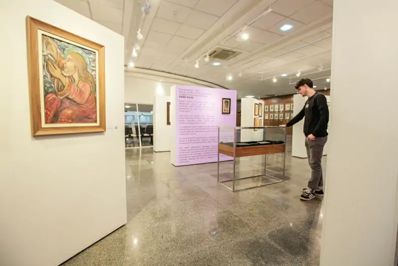 Parlamento fará seleção de artes visuais para exposição na Alesc em 2026 1