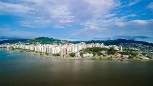 Prefeitura inicia novo pacote de obras em nós viários da cidade 16