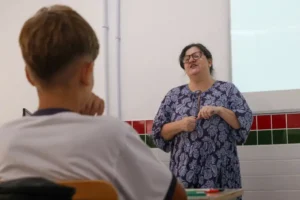 Com 71% de mulheres no quadro efetivo da Educação, Estado fortalece cultura de respeito para prevenir violência nas escolas 3