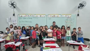 Leia mais sobre o artigo Estudo investigativo sobre o mosquito Aedes aegypti mobiliza estudantes