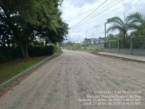 Leia mais sobre o artigo Travessa da Liberdade, no Campeche, estará toda pavimentada em seis meses