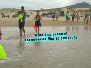 Leia mais sobre o artigo Travessia da Ilha do Campeche alia esporte e conscientização ambiental com coleta de mais de 8 kg de resíduos