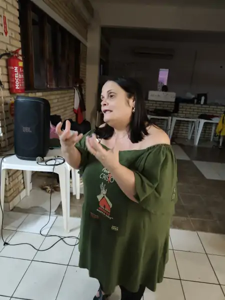 Encenação da Paixão de Cristo reúne mais de 3 mil pessoas no Ribeirão da Ilha 38