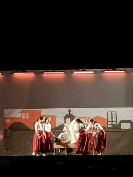 Encenação da Paixão de Cristo reúne mais de 3 mil pessoas no Ribeirão da Ilha 17