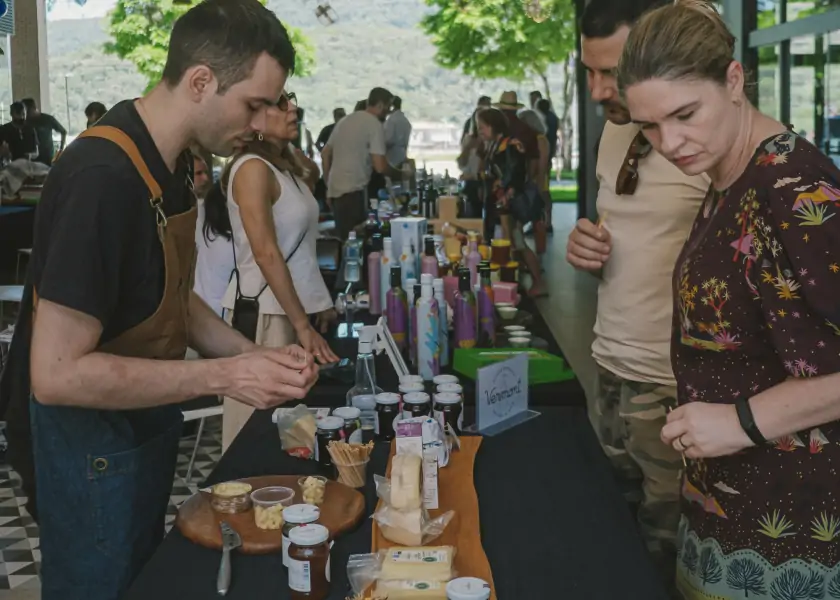 9ª Feira de Queijos Artesanais reúne produtores de todo o Brasil no Rio Tavares 1