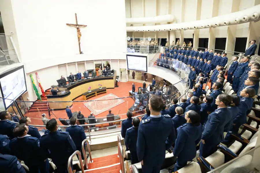 Alesc homenageia Base Aérea de Florianópolis pelos 85 anos de atuação 1